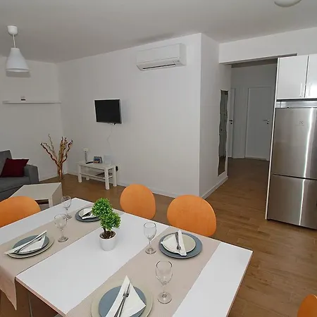 Apartman Obitelj Vuletic *