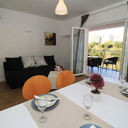 Obitelj Vuletic Apartman *