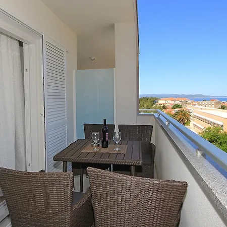 Obitelj Vuletic Apartamento Makarska