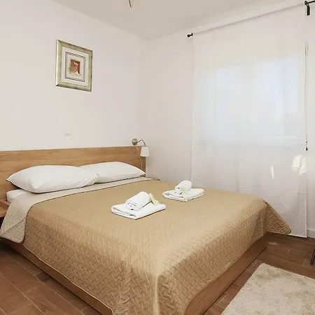 Apartman Obitelj Vuletic Makarska